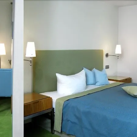 酒店 Restaurant-hotel Maien 罗拉赫