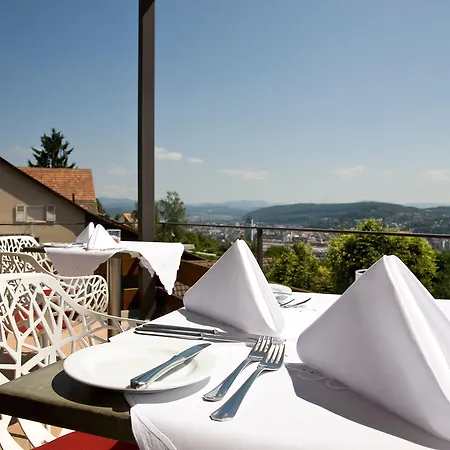 Restaurant-hotel Maien Hotel 3*