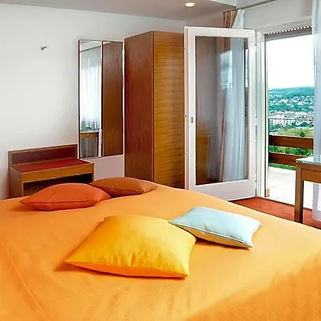 Restaurant-Hotel Maien 3*