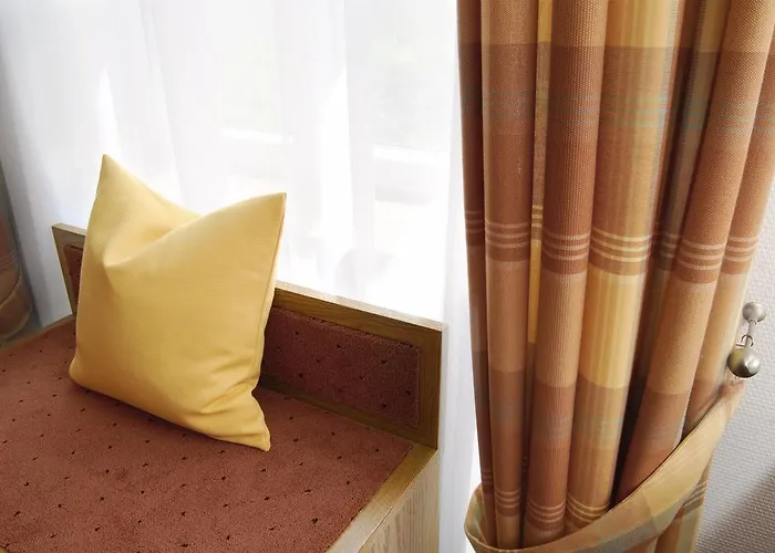 Otel Restaurant-hotel Maien 3*